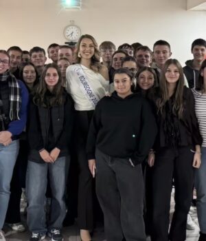 Nous avons eu le plaisir d’accueillir Charlène Laurin, Miss Bourgogne 2025, et ancienne élève du lycée de Fontaines !
